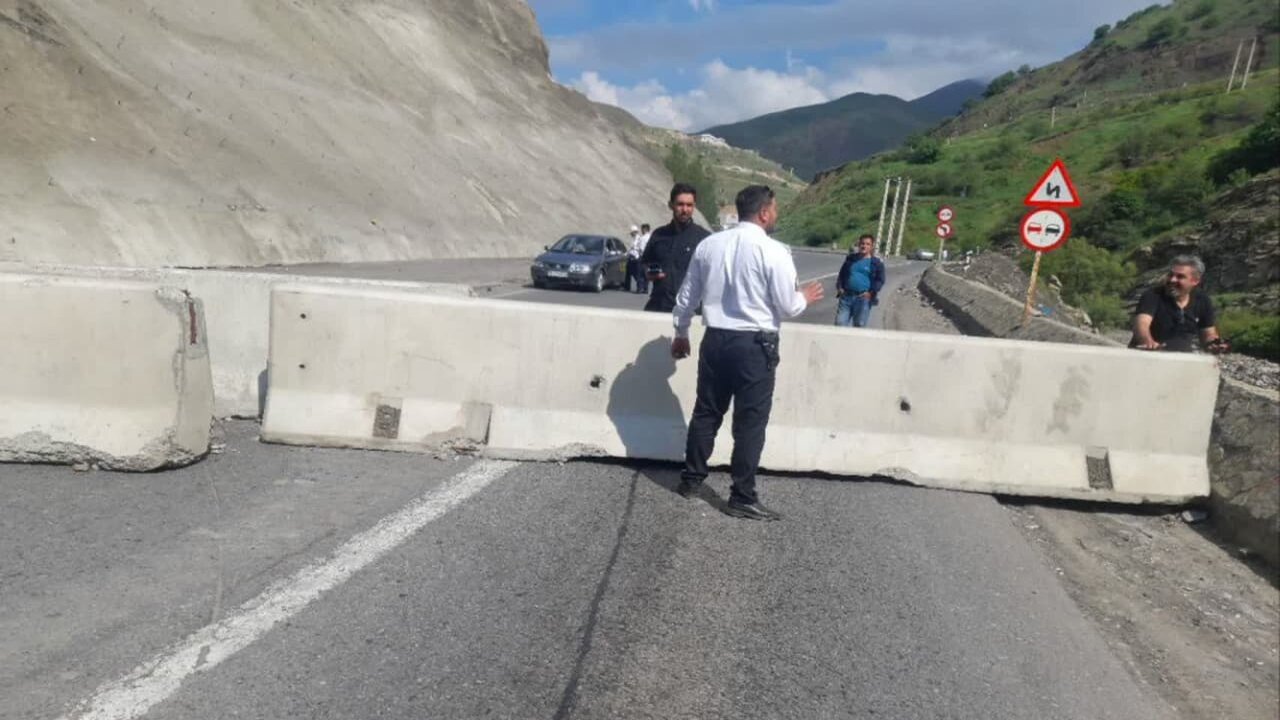 جاده کندوان برای تخلیه بار ترافیکی یک‌طرفه شد